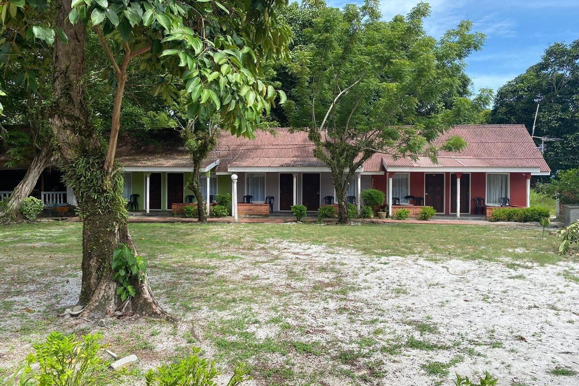 Corrie Chalet Langkawi Pantai Cenang  Bagian luar foto